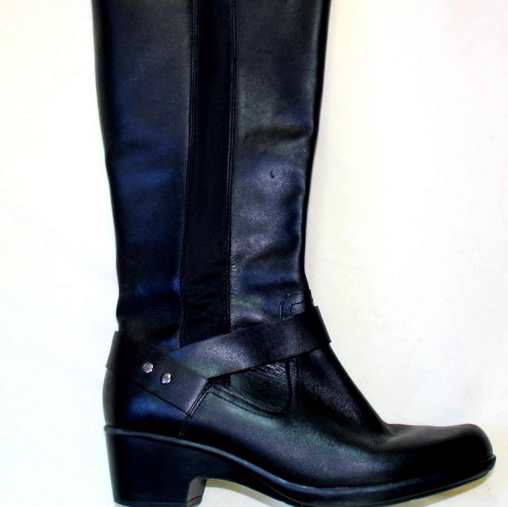 Clarks Women's Riding Boot